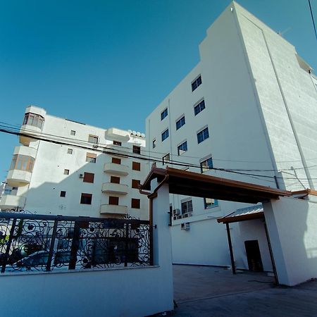 Hotel Lubjana Durres Ngoại thất bức ảnh