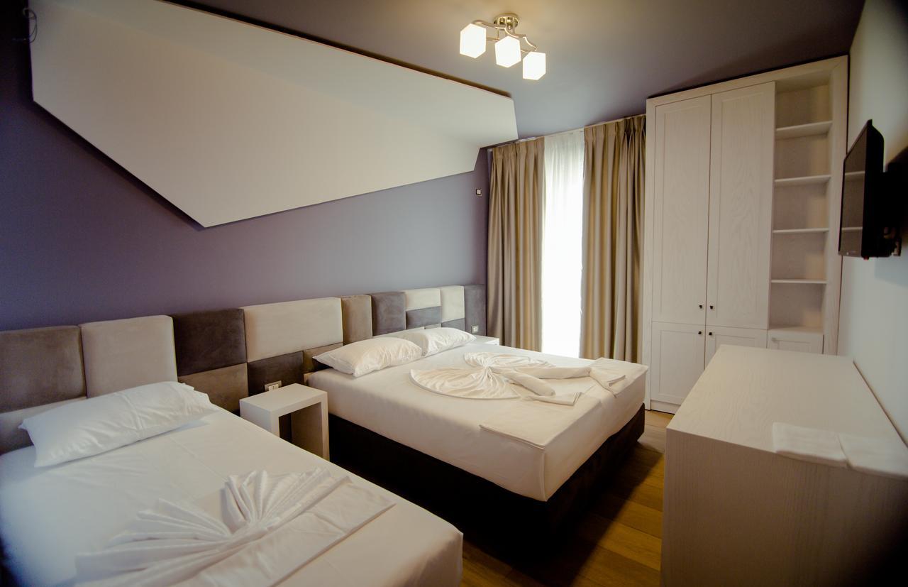 Hotel Lubjana Durres Ngoại thất bức ảnh